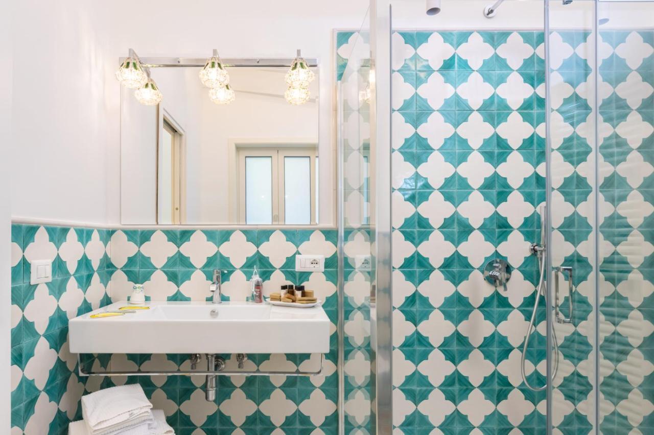 Villa Veronica Luxury Suite In Amalfi Coast П'яно-ді-Сорренто Екстер'єр фото